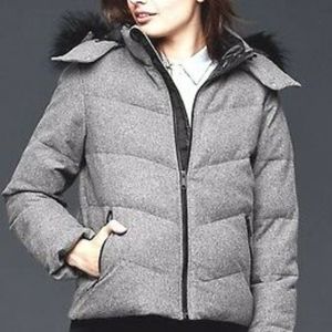 Gap puffer jacket